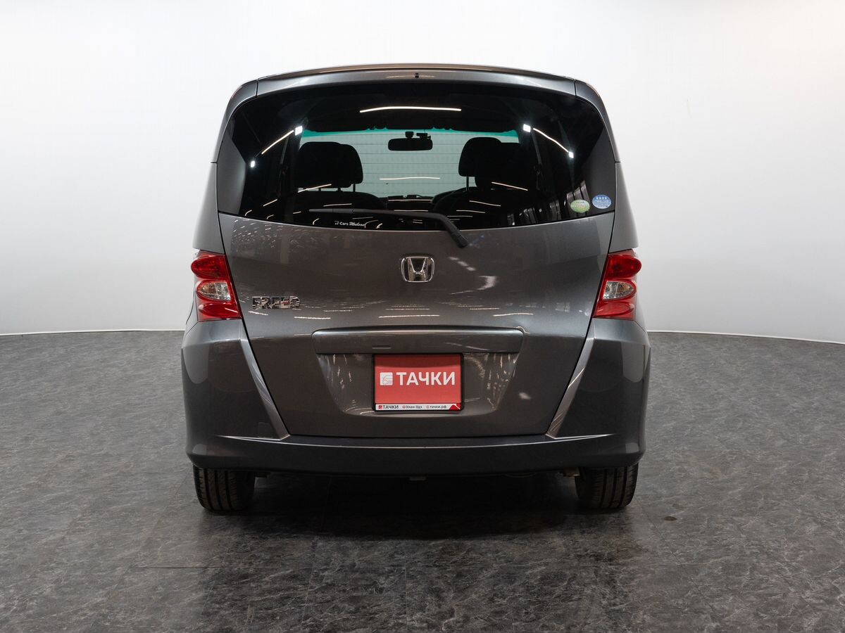 Honda Freed 2008 - фото автомобиля