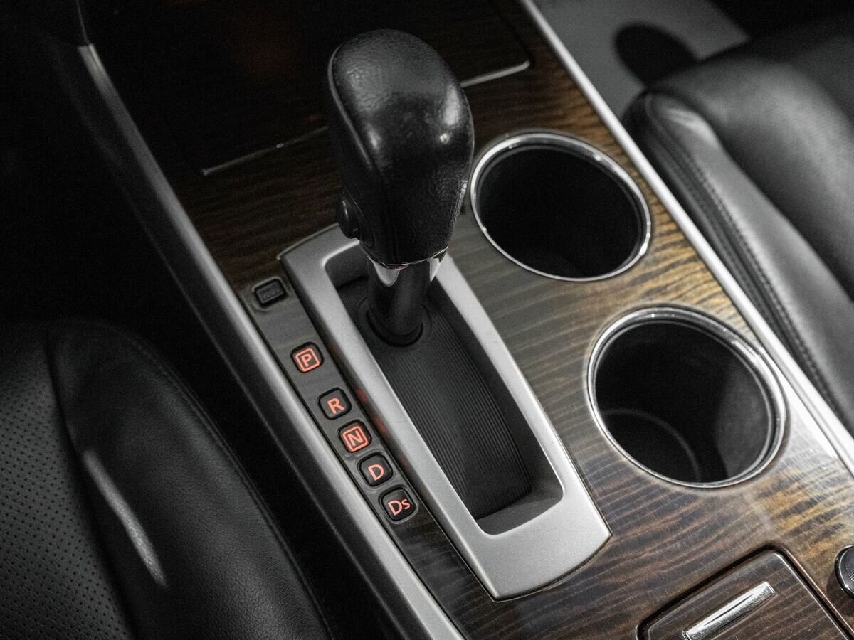 Nissan Teana 2015 - фото автомобиля