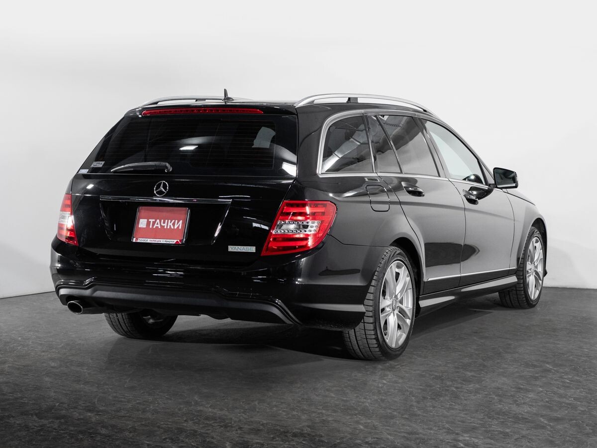 Mercedes-Benz C-Class 2012 - фото автомобиля