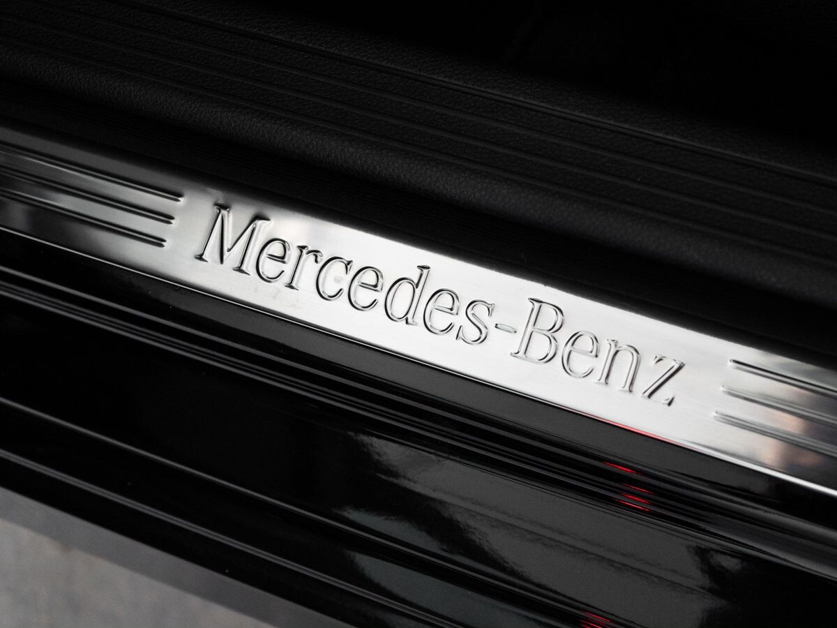 Mercedes-Benz C-Class 2012 - фото автомобиля