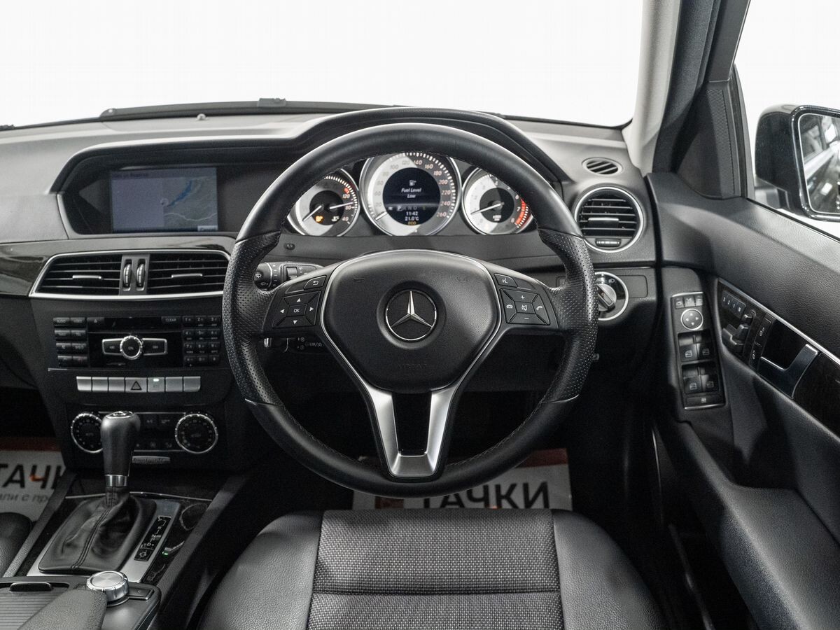 Mercedes-Benz C-Class 2012 - фото автомобиля