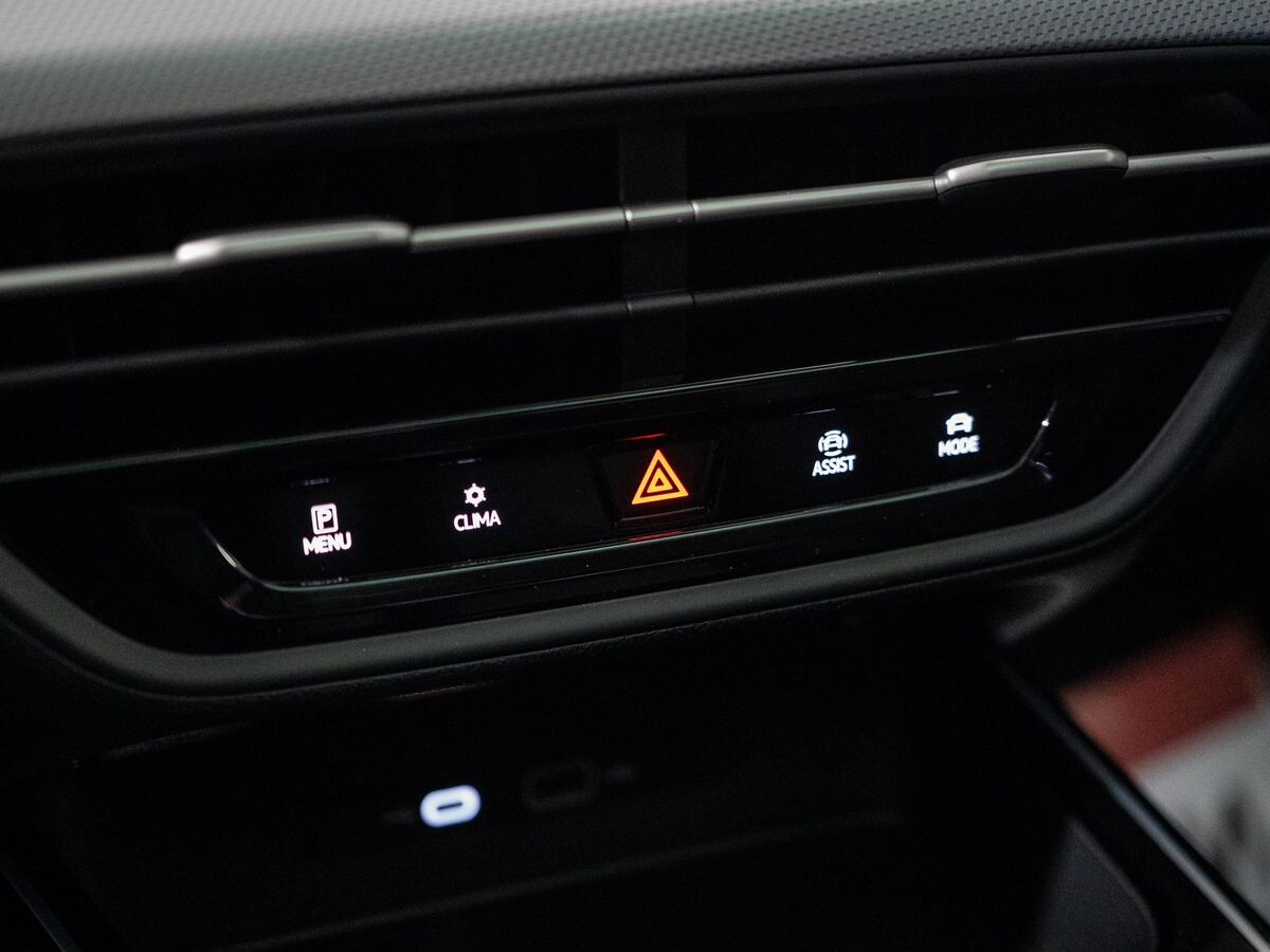 Volkswagen Lamando L 2022 - фото автомобиля