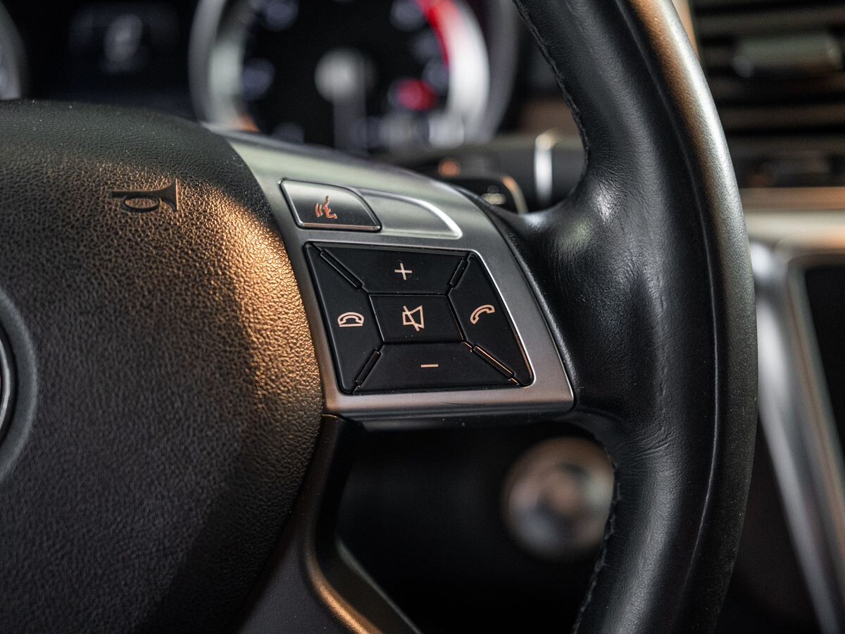Mercedes-Benz GL-Class 2013 - фото автомобиля