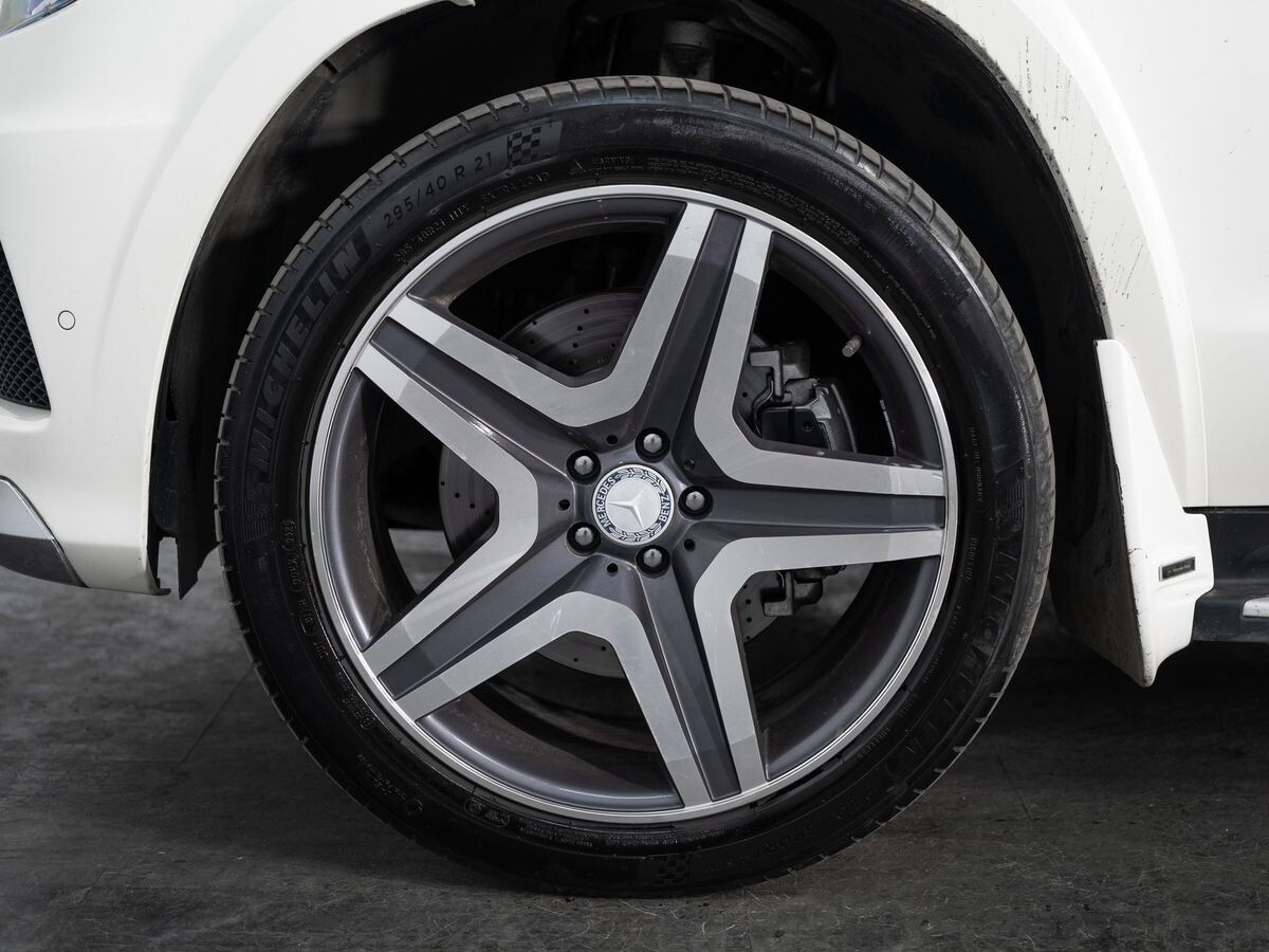 Mercedes-Benz GL-Class 2013 - фото автомобиля