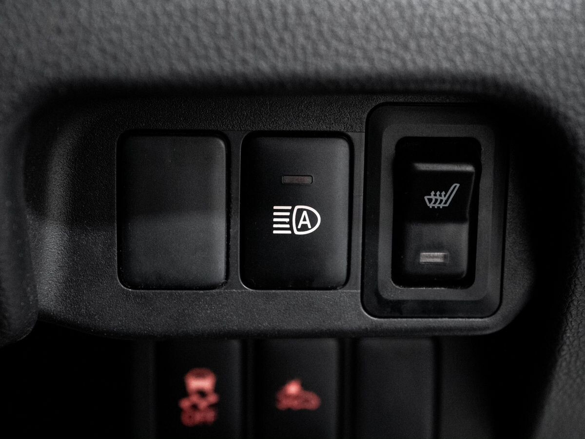Mitsubishi ek Custom 2017 - фото автомобиля