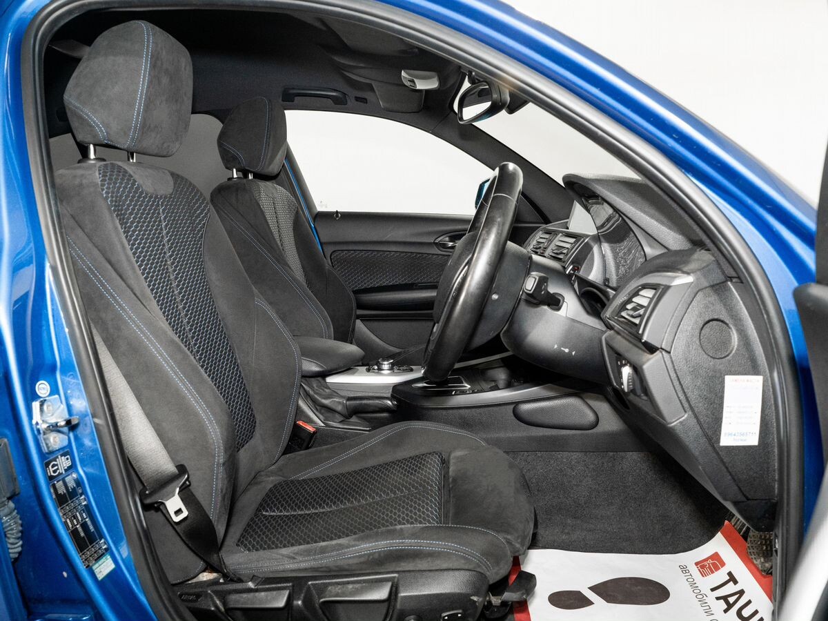 BMW 1-Series 2012 - фото автомобиля