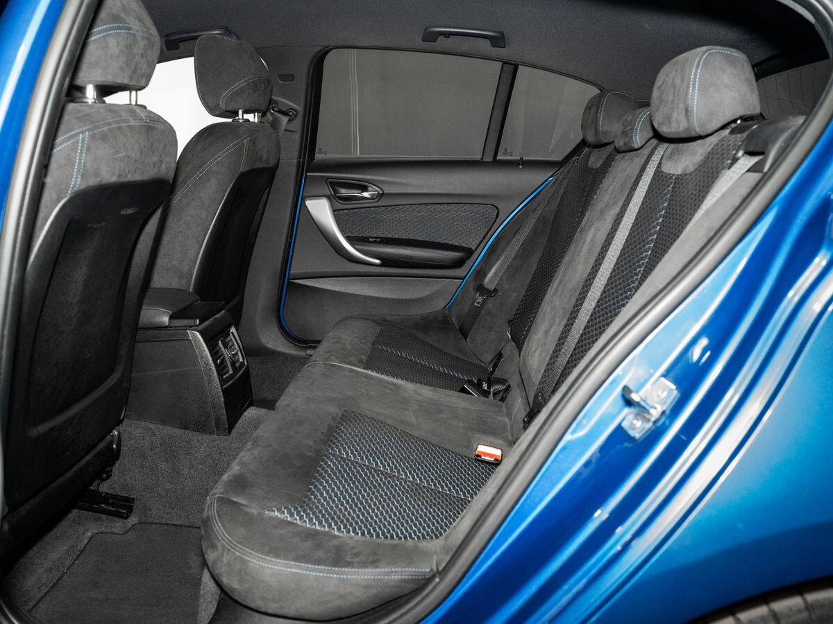 BMW 1-Series 2012 - фото автомобиля