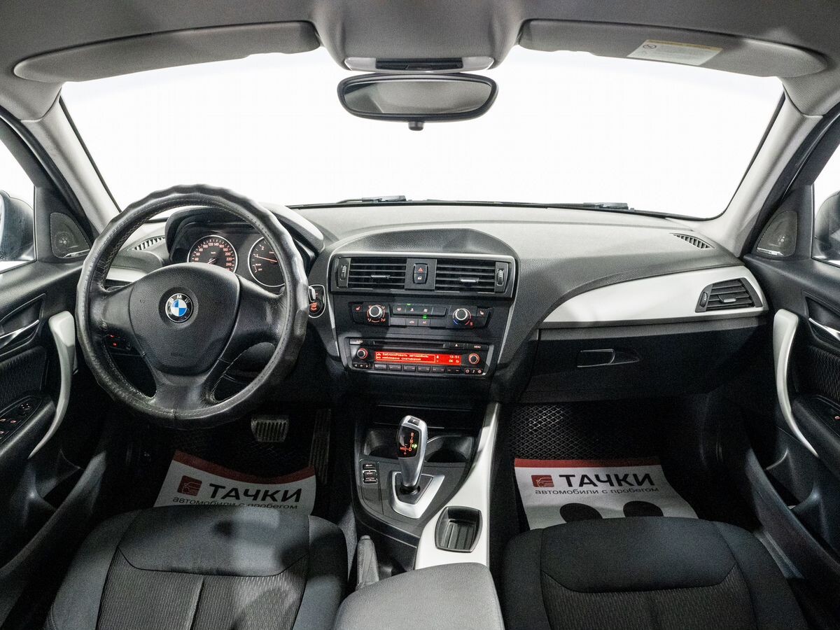 BMW 1-Series 2013 - фото автомобиля