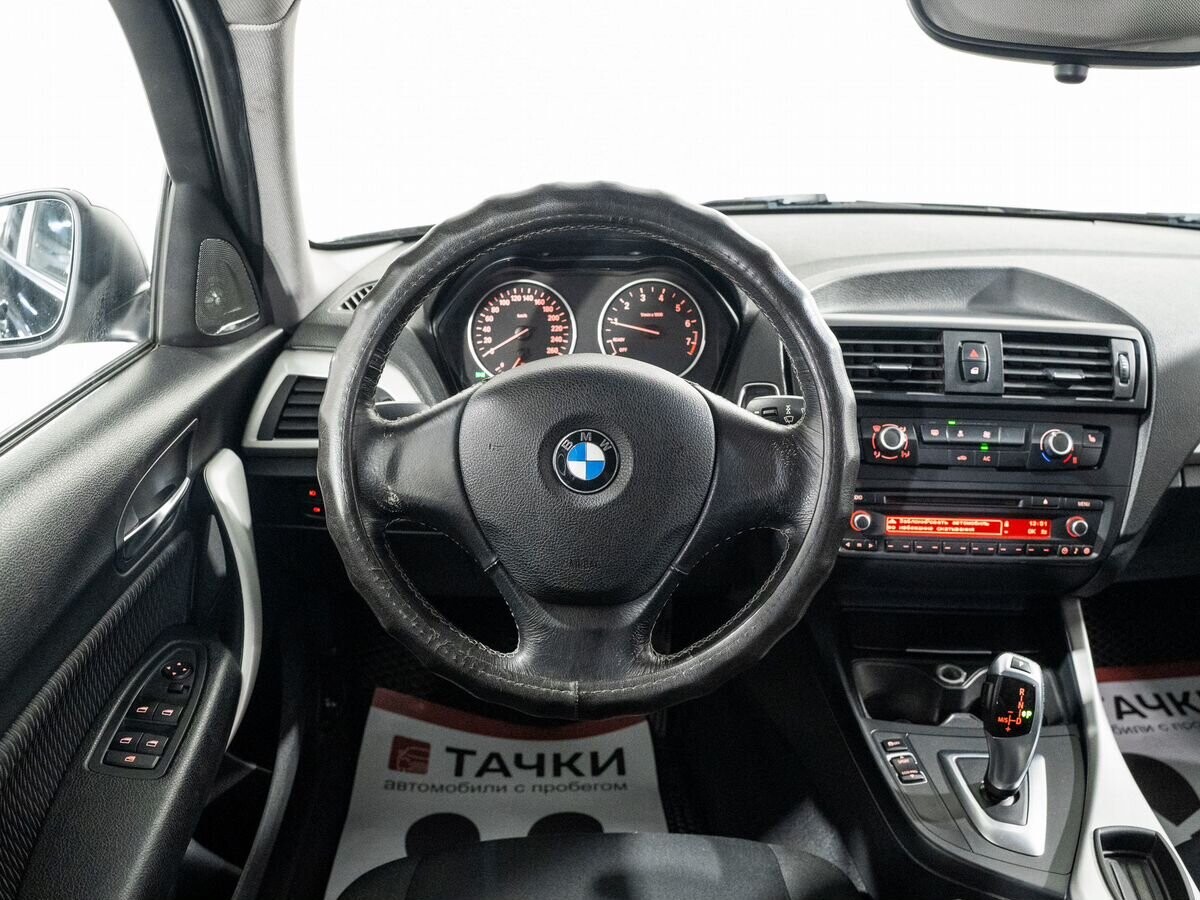BMW 1-Series 2013 - фото автомобиля