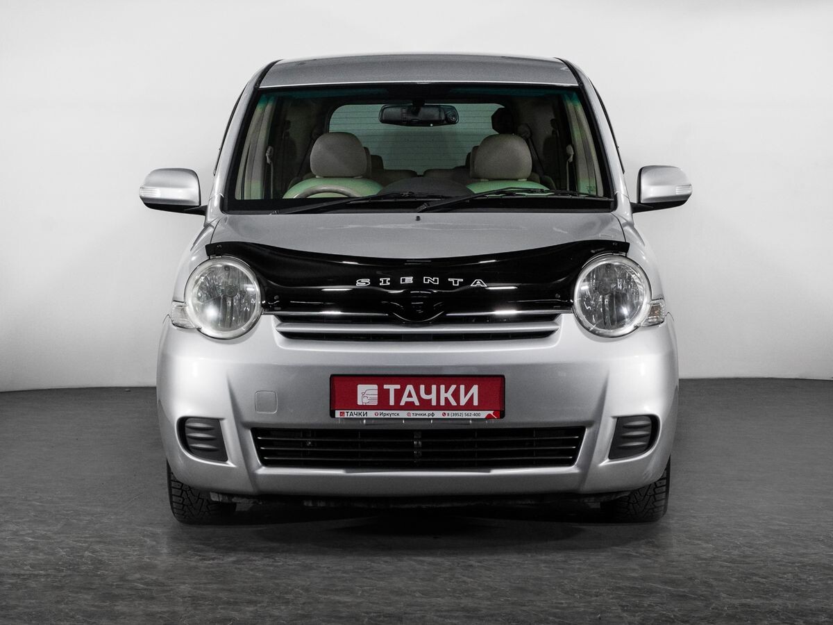 Toyota Sienta 2006 - фото автомобиля