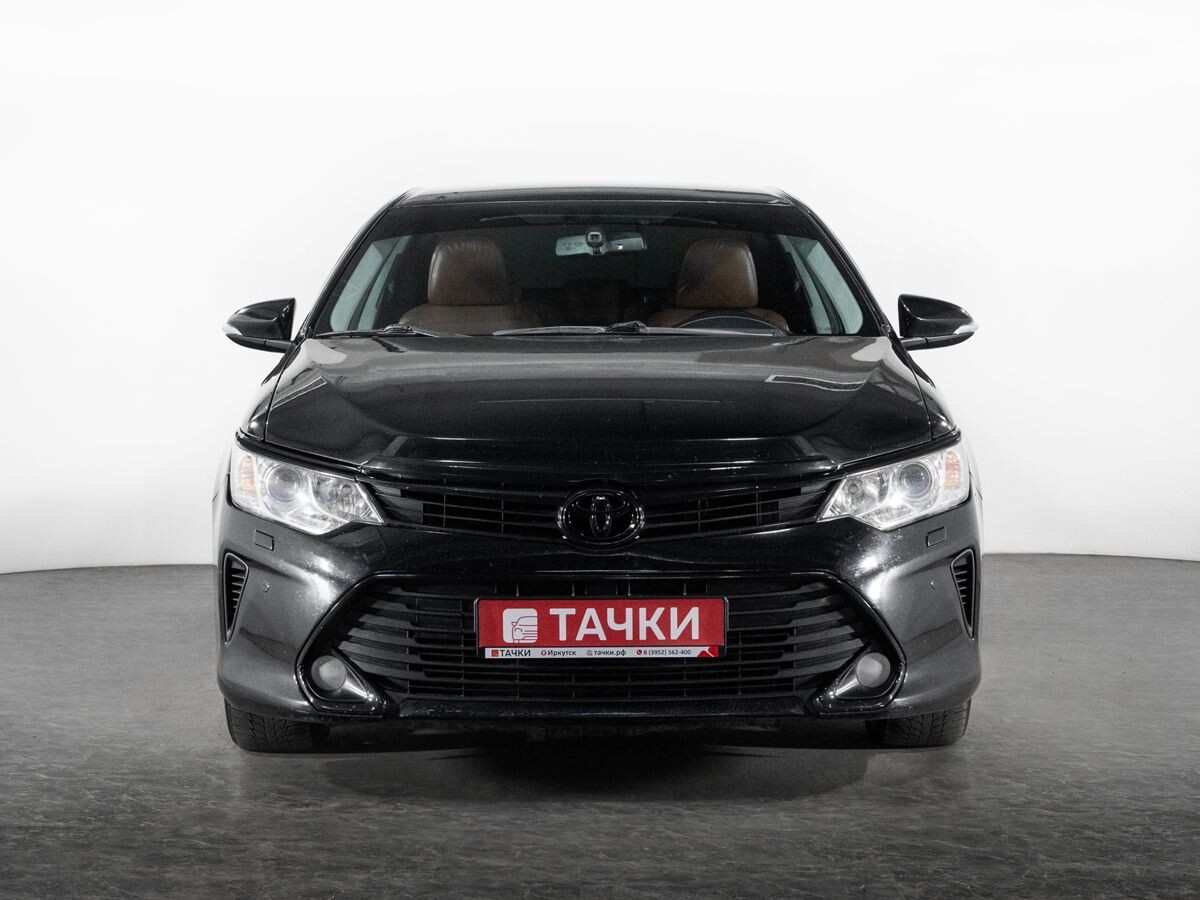 Toyota Camry 2017 - фото автомобиля