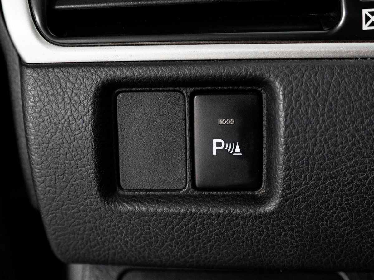 Toyota Camry 2017 - фото автомобиля