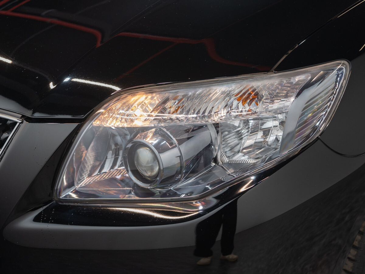 Toyota Corolla Fielder 2010 - фото автомобиля