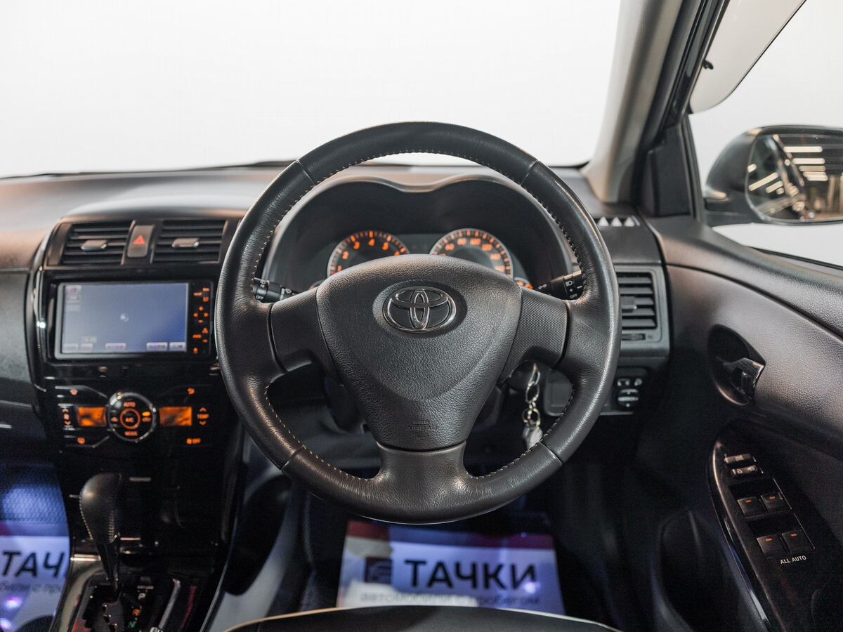 Toyota Corolla Fielder 2010 - фото автомобиля