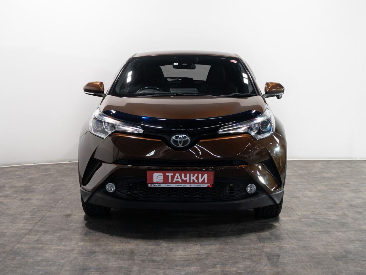 Toyota C-HR 2017 - фото автомобиля