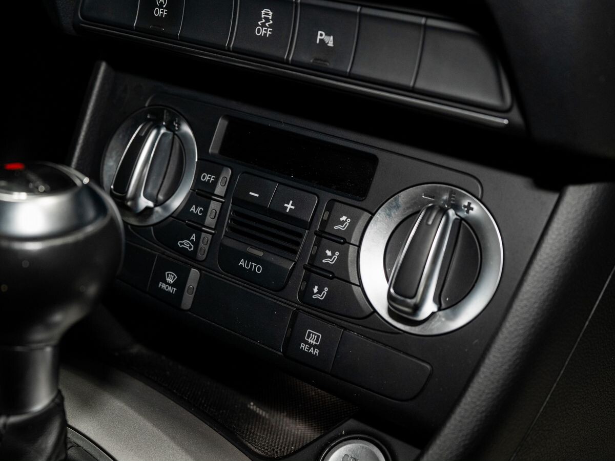 Audi Q3 2014 - фото автомобиля
