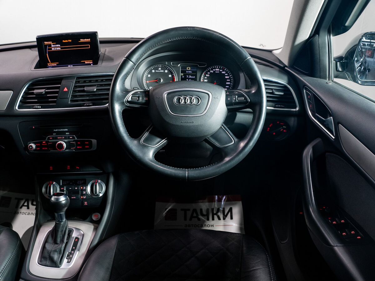 Audi Q3 2014 - фото автомобиля