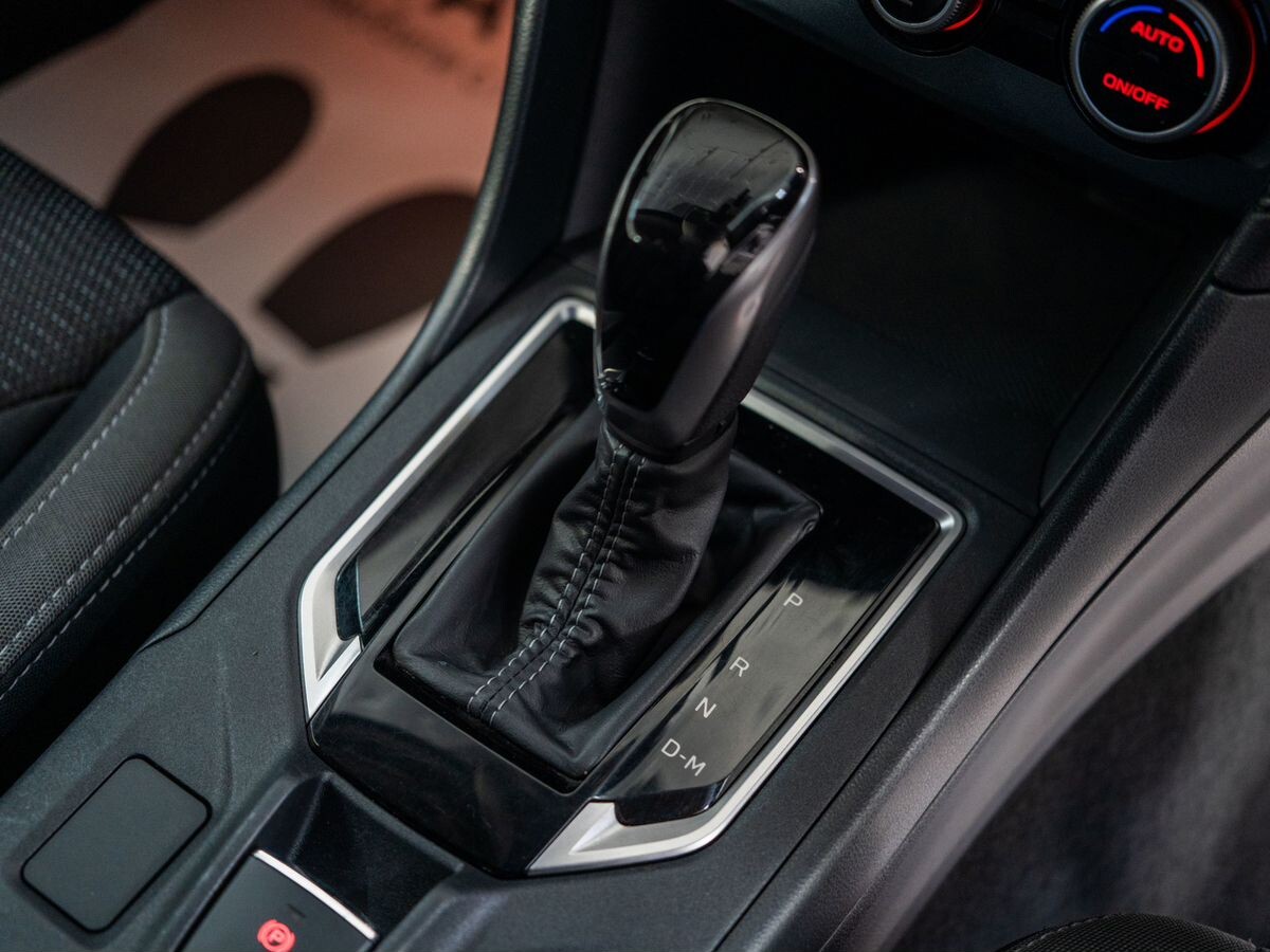 Subaru Impreza 2019 - фото автомобиля