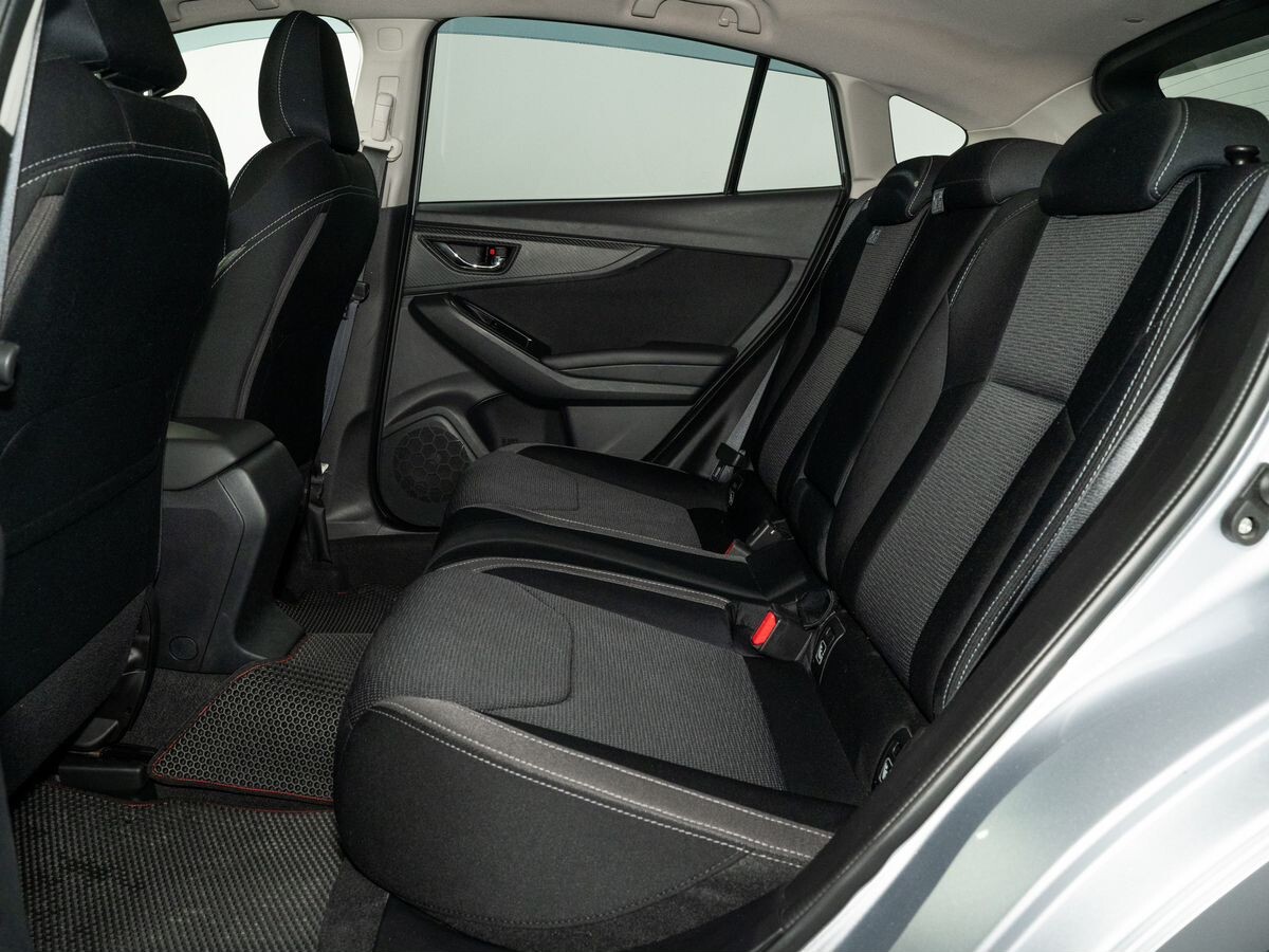 Subaru Impreza 2019 - фото автомобиля