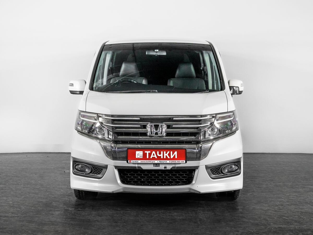 Honda Stepwgn 2012 - фото автомобиля