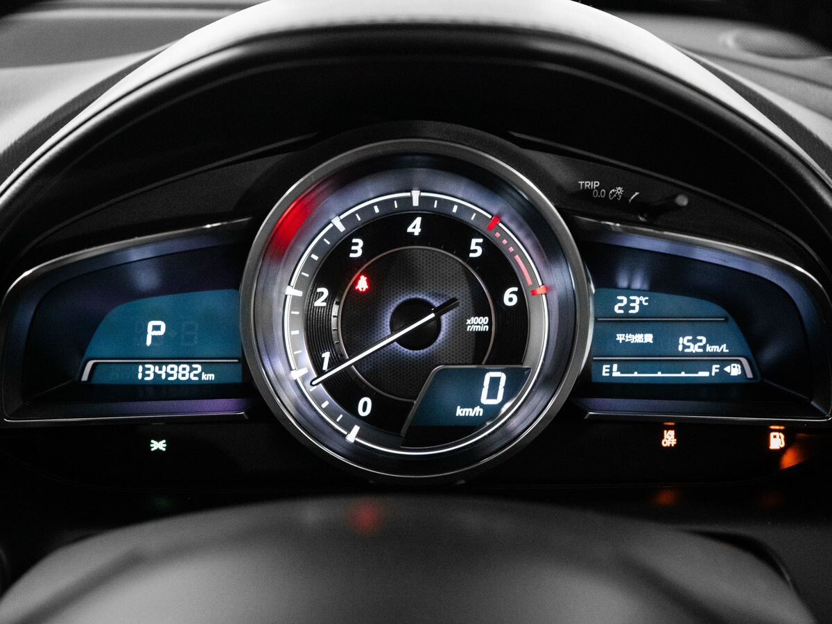 Mazda CX-3 2015 - фото автомобиля