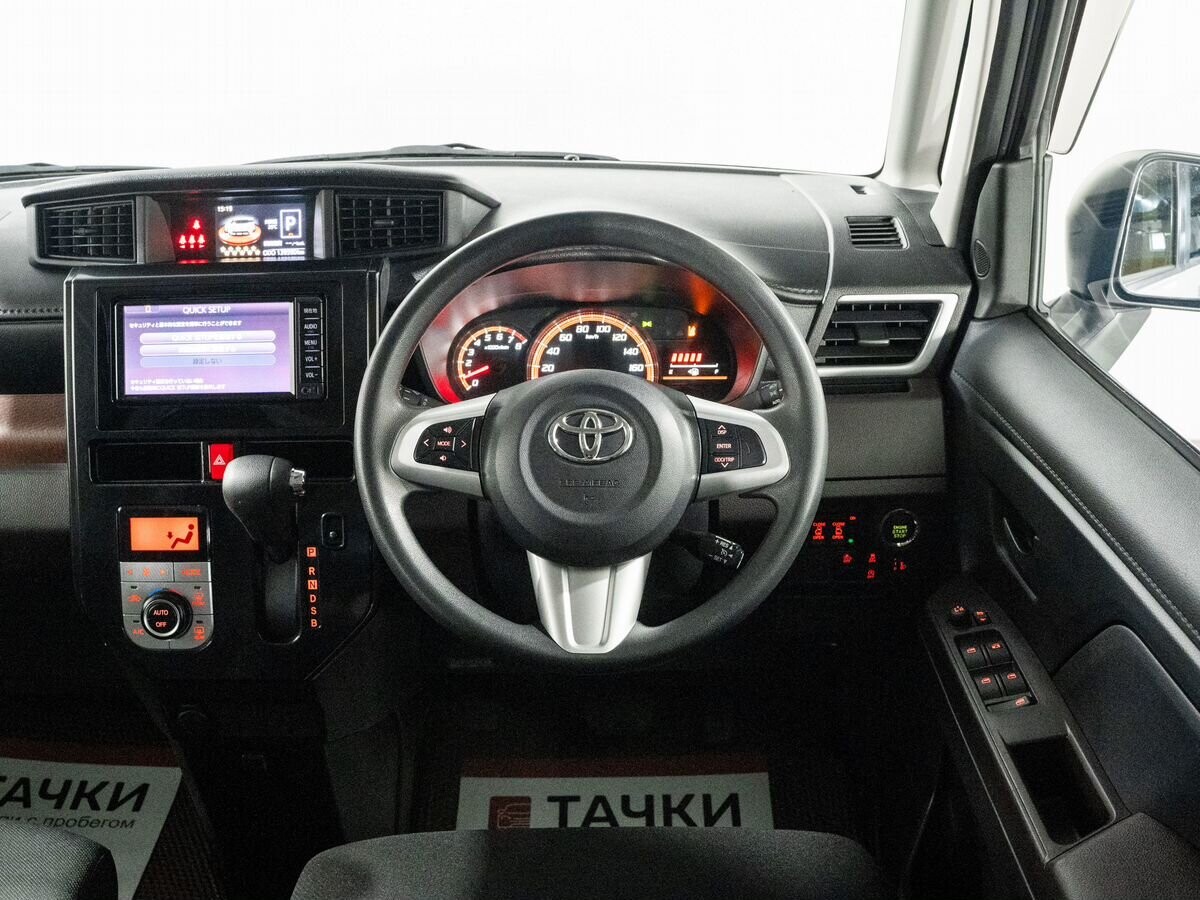 Toyota Tank 2017 - фото автомобиля