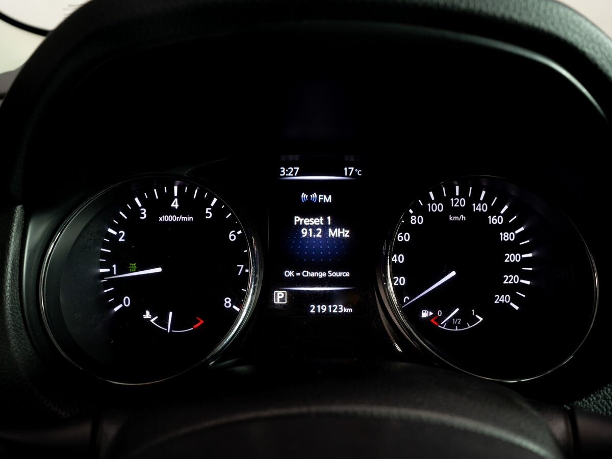 Nissan X-Trail 2018 - фото автомобиля