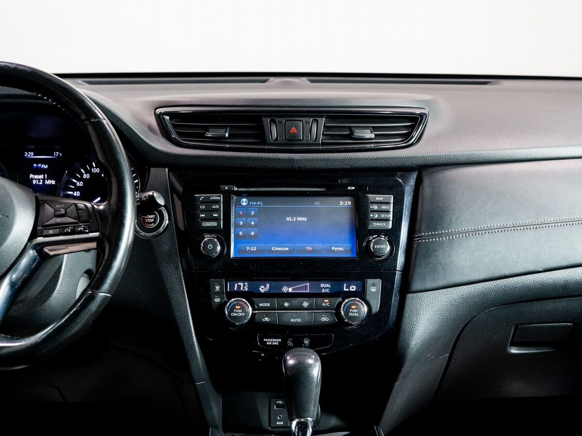 Nissan X-Trail 2018 - фото автомобиля
