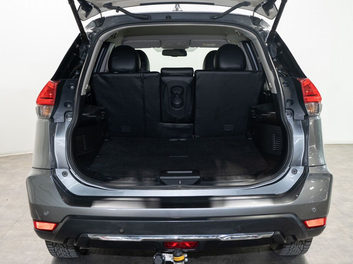 Nissan X-Trail 2018 - фото автомобиля