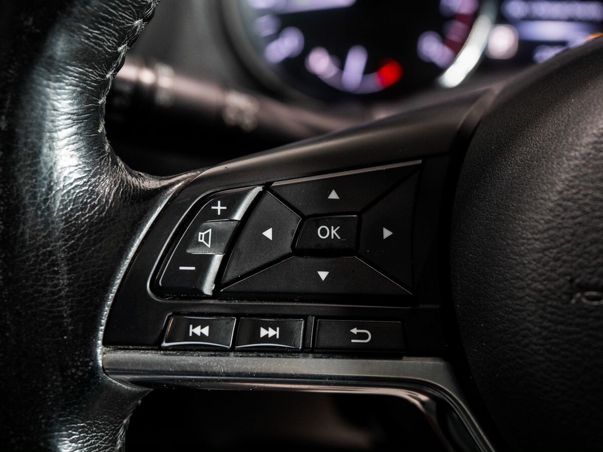 Nissan X-Trail 2018 - фото автомобиля