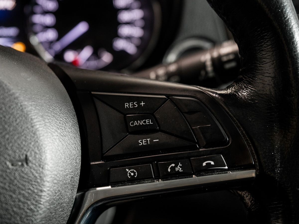 Nissan X-Trail 2018 - фото автомобиля