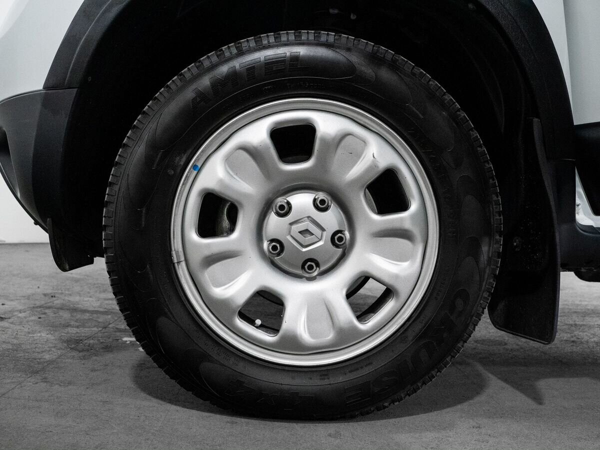 Renault Duster 2014 - фото автомобиля