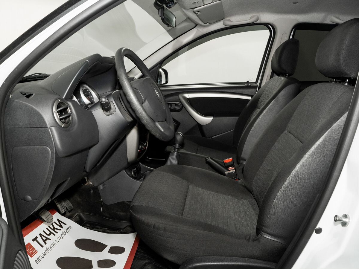 Renault Duster 2014 - фото автомобиля