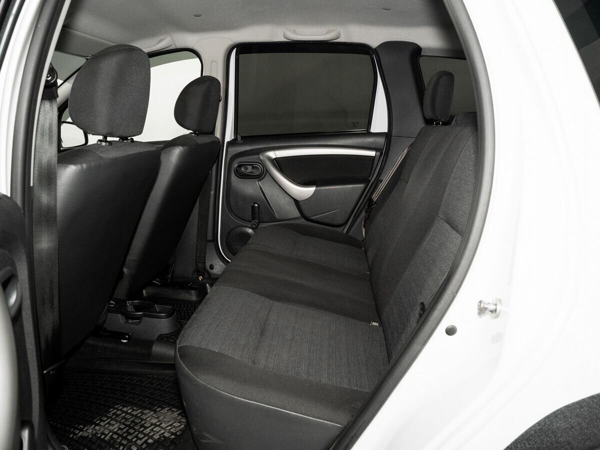 Renault Duster 2014 - фото автомобиля