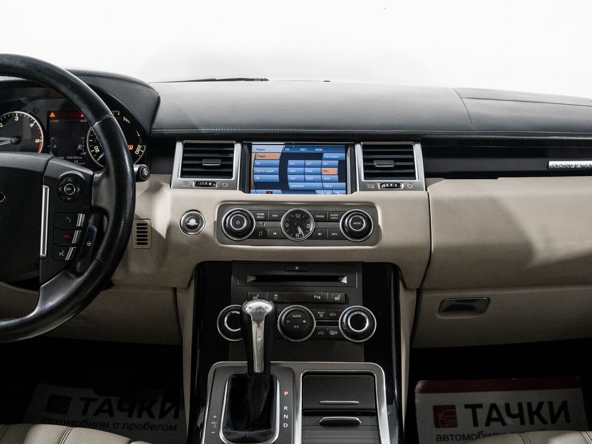 Land Rover Range Rover Sport 2011 - фото автомобиля