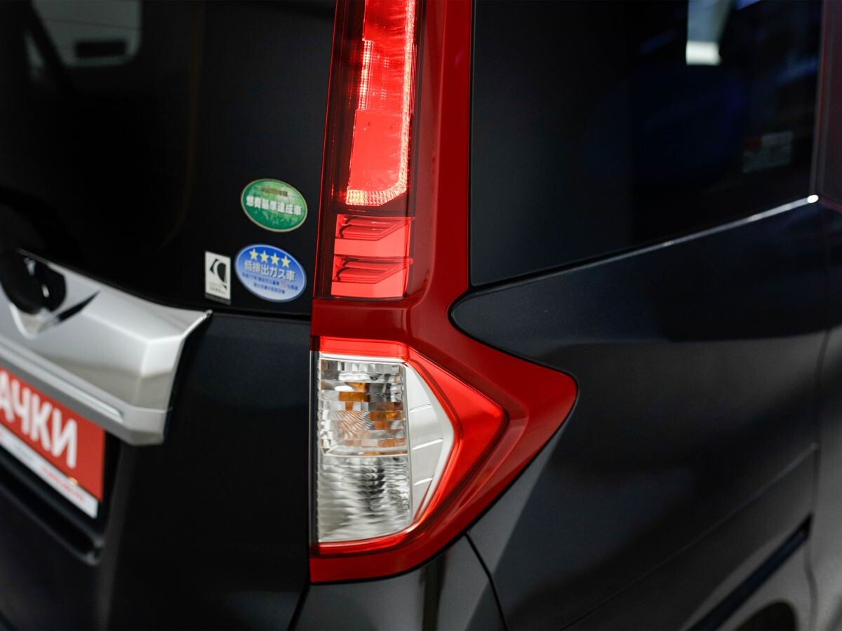 Toyota Roomy 2017 - фото автомобиля
