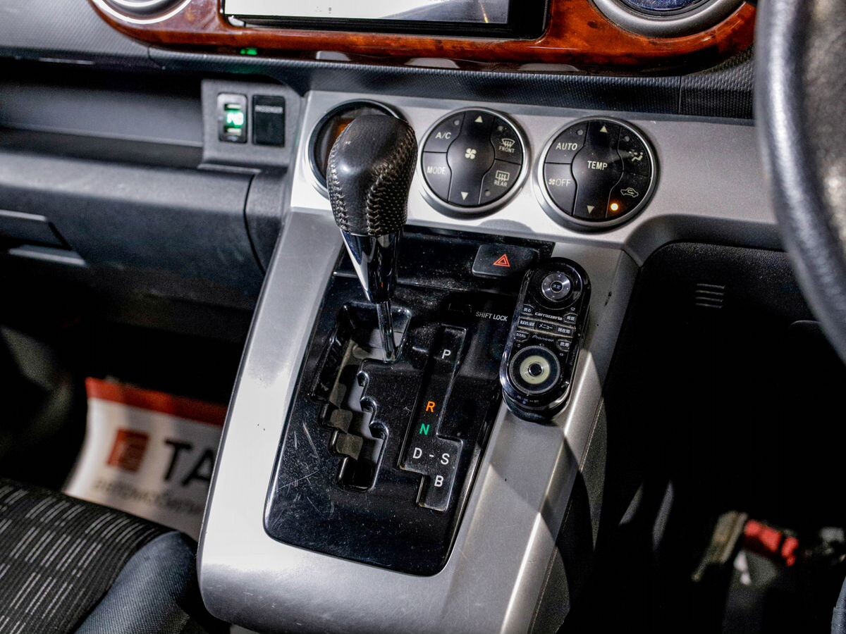 Toyota Corolla Rumion 2014 - фото автомобиля