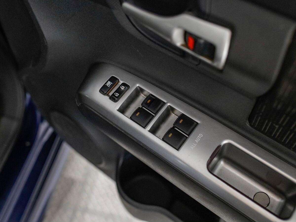 Toyota Corolla Rumion 2014 - фото автомобиля