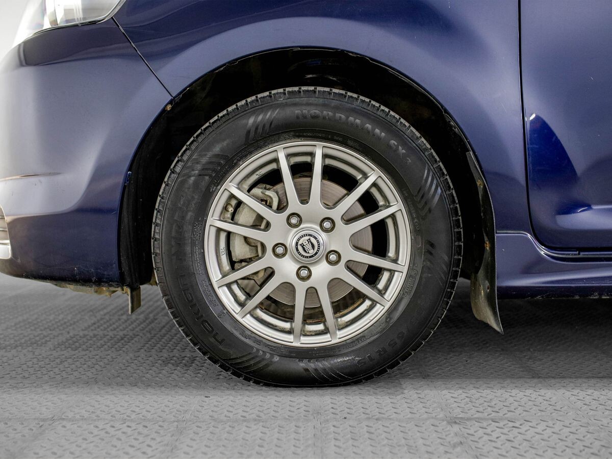 Toyota Corolla Rumion 2014 - фото автомобиля
