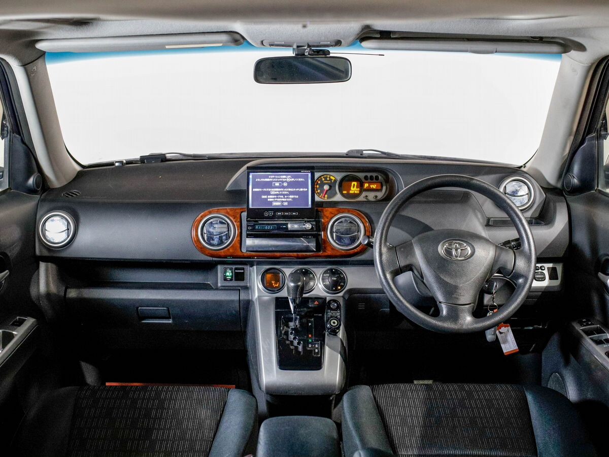 Toyota Corolla Rumion 2014 - фото автомобиля