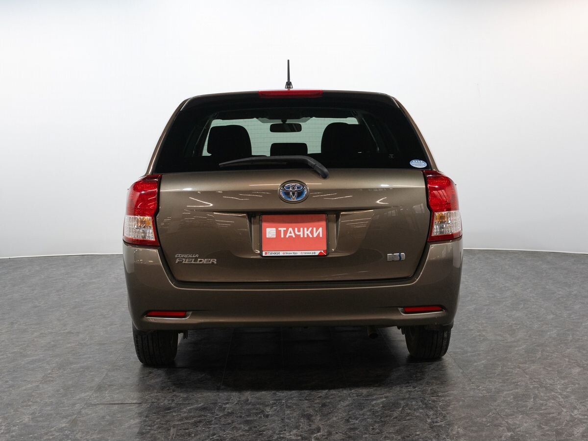 Toyota Corolla Fielder 2013 - фото автомобиля