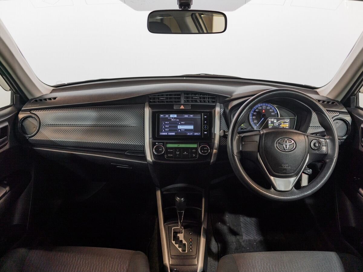 Toyota Corolla Fielder 2013 - фото автомобиля