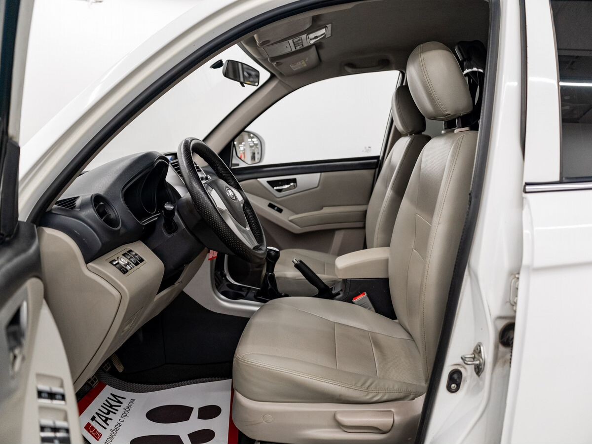 Lifan X60 2013 - фото автомобиля
