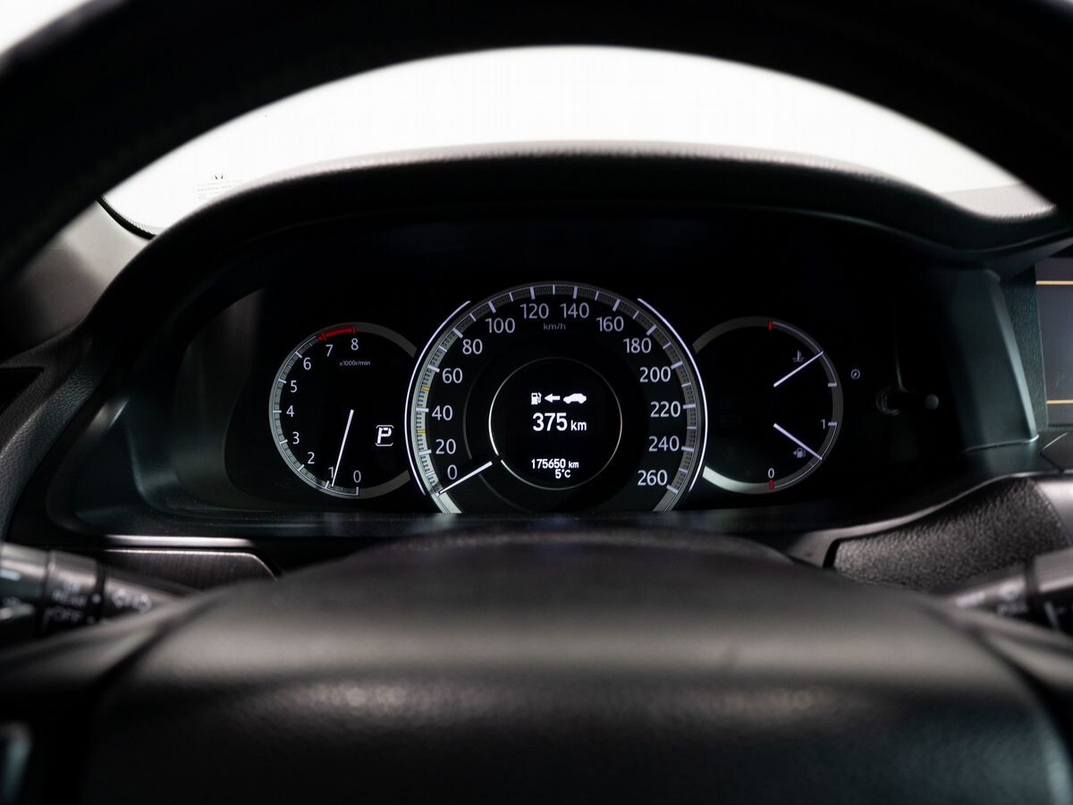 Honda Accord 2013 - фото автомобиля