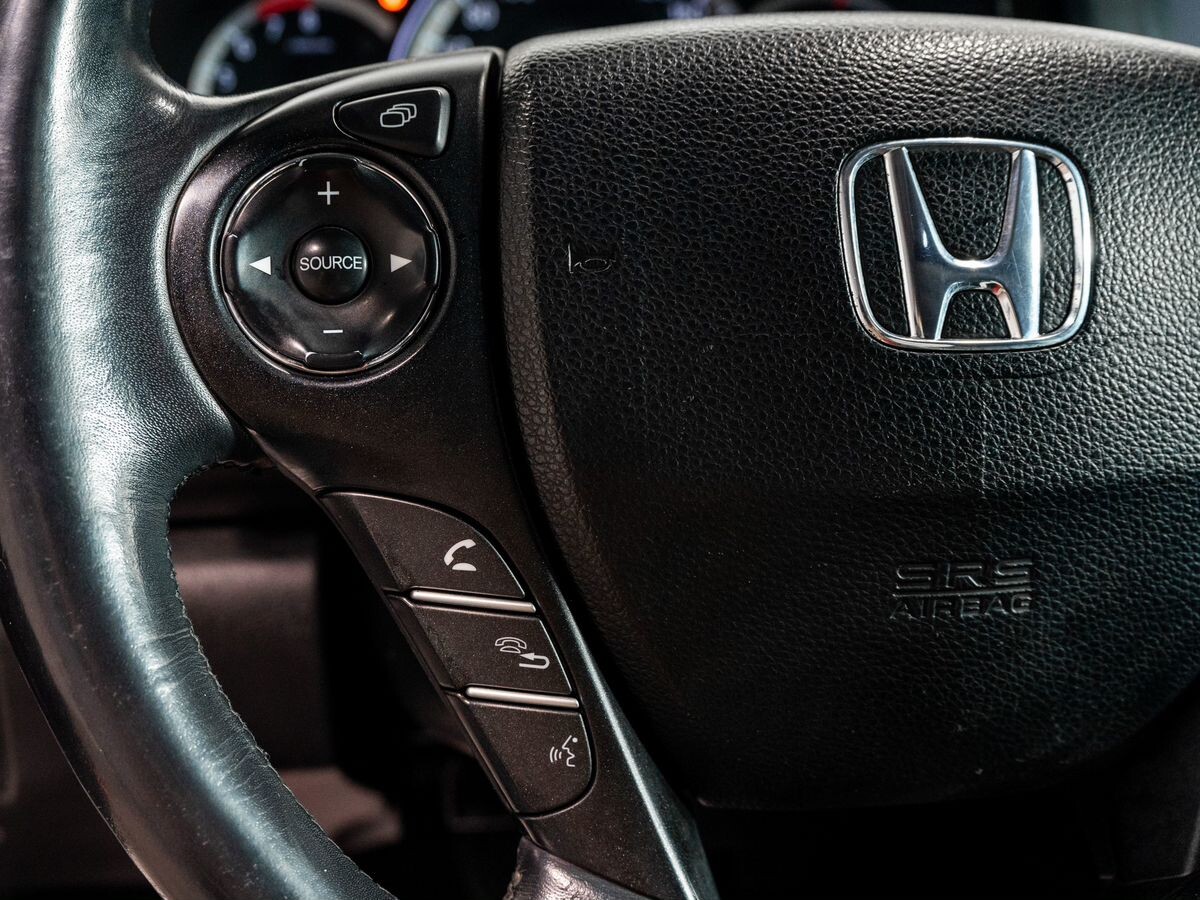 Honda Accord 2013 - фото автомобиля