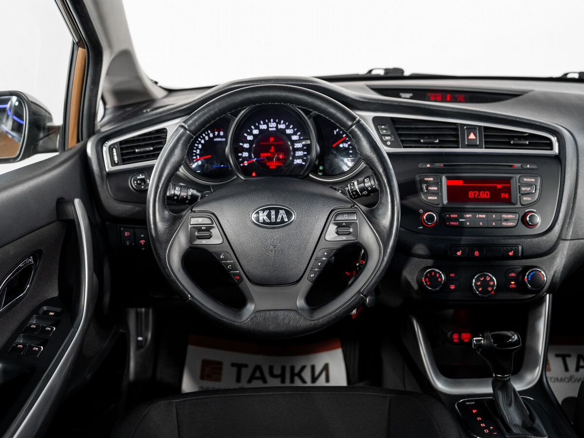 Kia Ceed 2017 - фото автомобиля