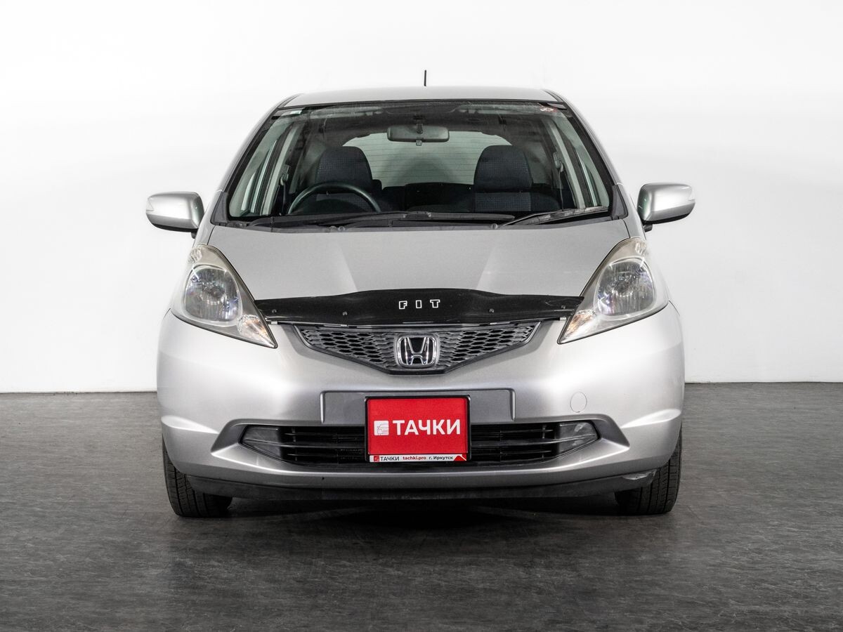 Honda Fit 2010 - фото автомобиля
