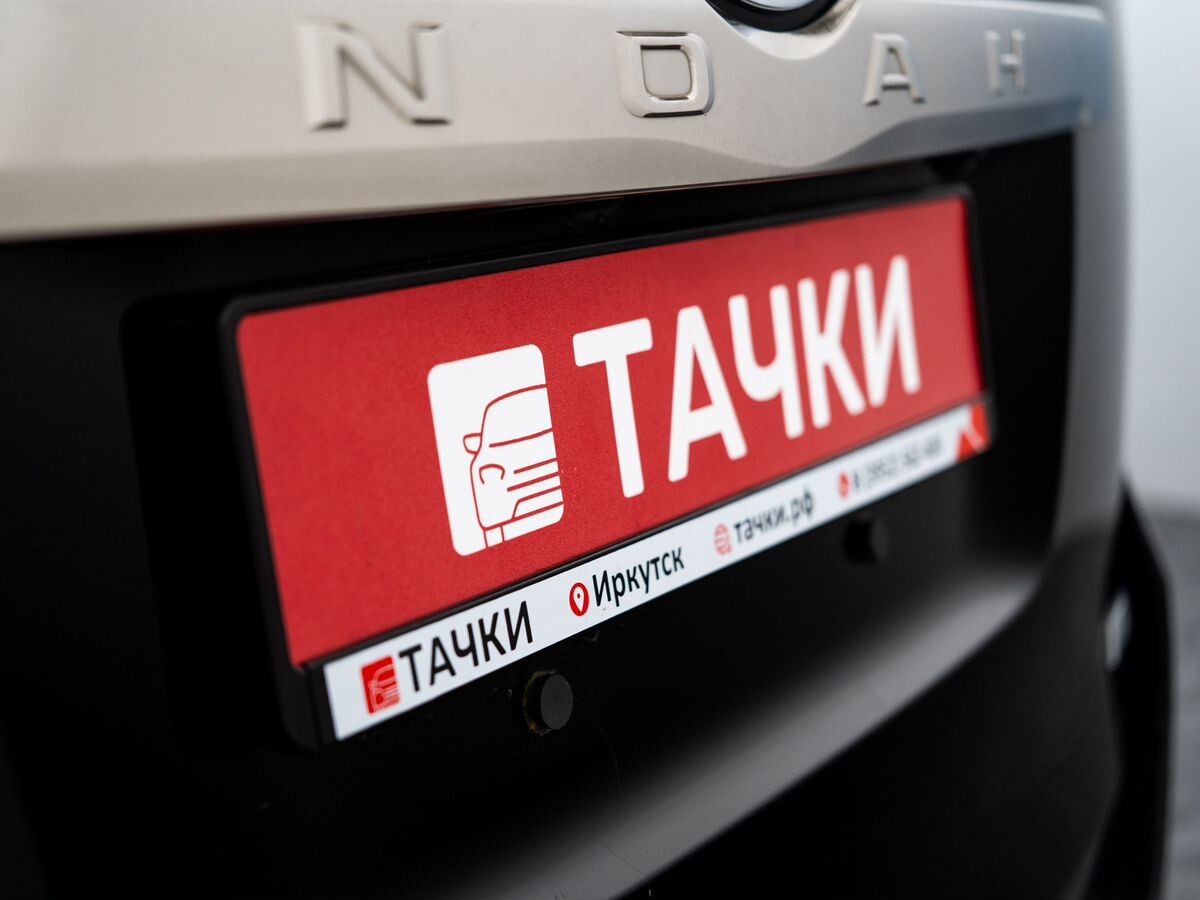Toyota Noah 2007 - фото автомобиля