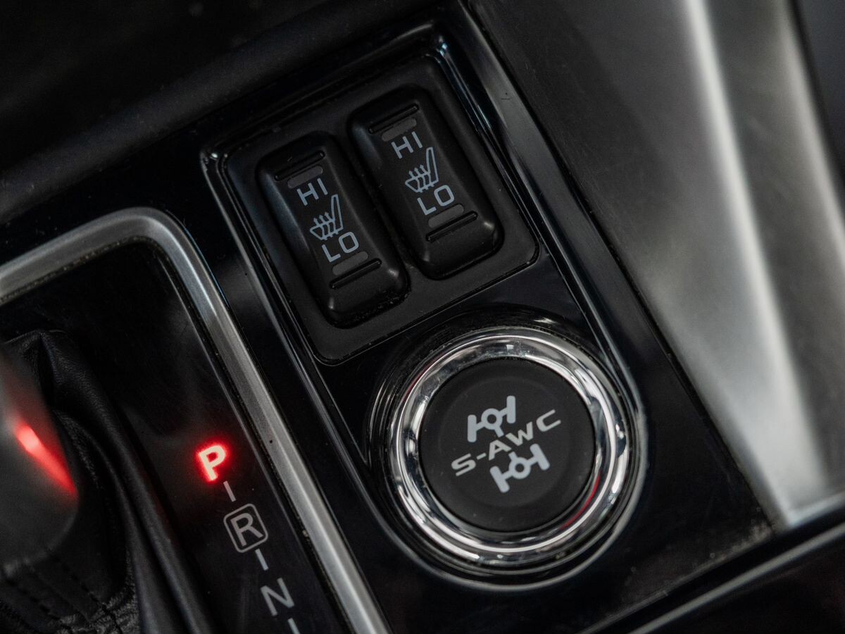Mitsubishi Eclipse Cross 2020 - фото автомобиля