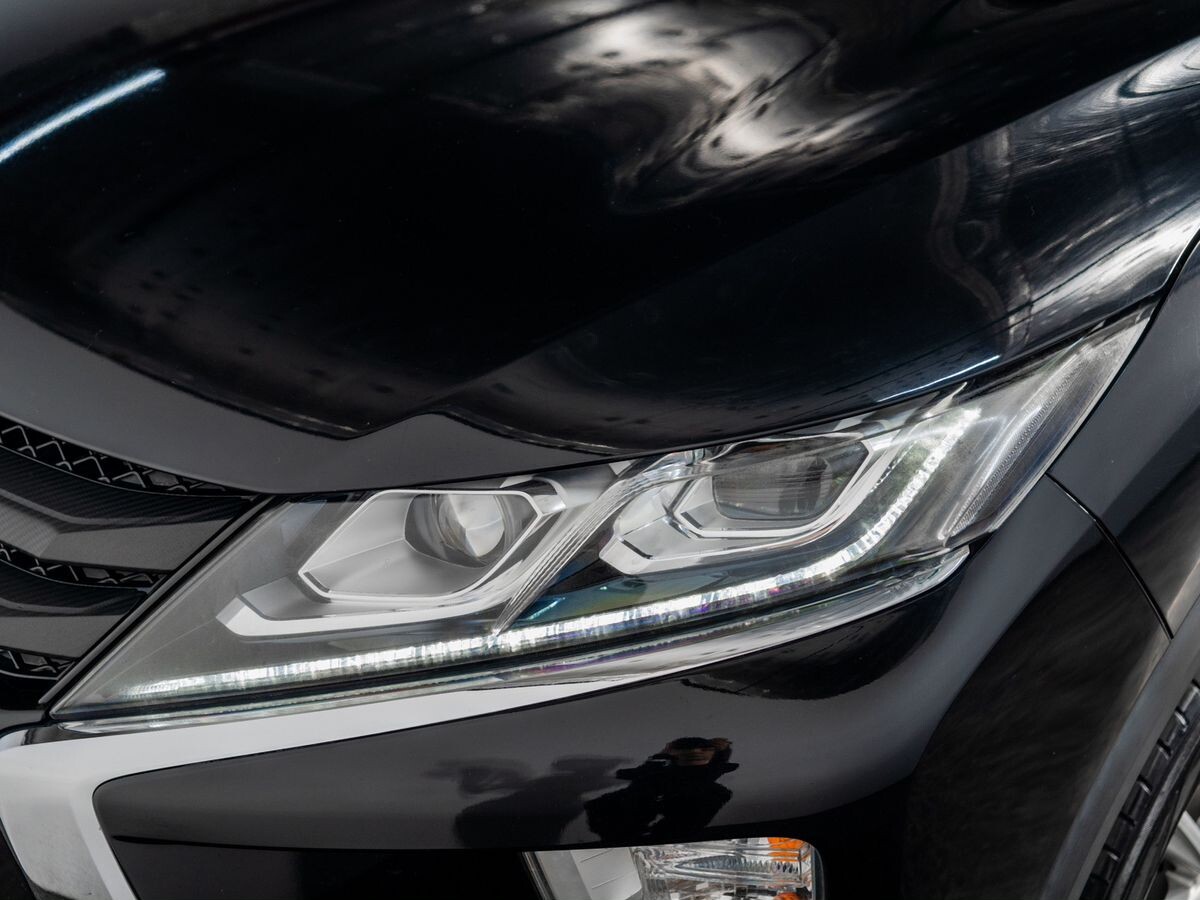 Mitsubishi Eclipse Cross 2020 - фото автомобиля